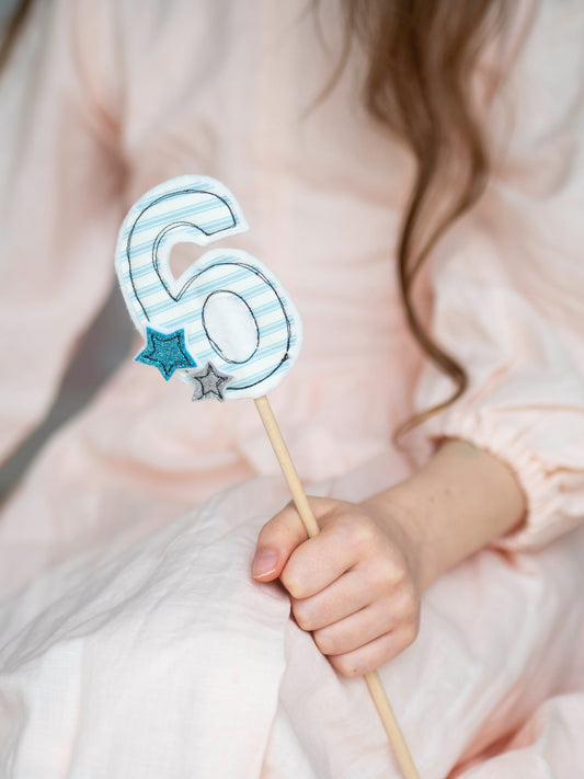 Number cake topper decoration with glitter stars. Personalised cake topper flag. Happy Birthday Cake Topper. First Birthday Cake Topper.