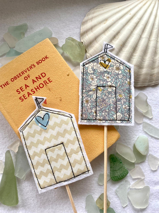 Individual beach hut plant decoration cake toppers
