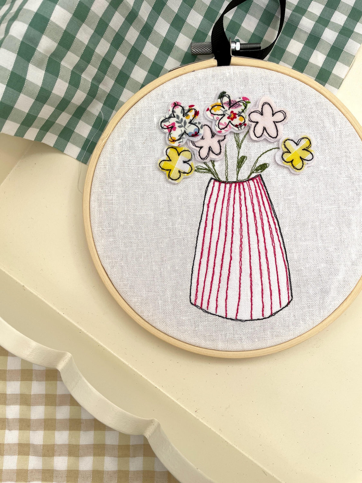 Pink flower vase freehand embroidered decorative hoop